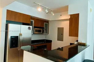 325 S Biscayne Blvd, Miami, FL 33131 - Photo 8