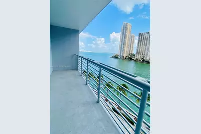 325 S Biscayne Blvd #717, Miami, FL 33131 - Photo 4