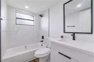 6690 W 26th Ct, Hialeah, FL 33016 - Photo 6