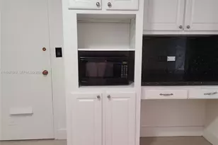 999 Brickell Bay Dr, Miami, FL 33131 - Photo 14