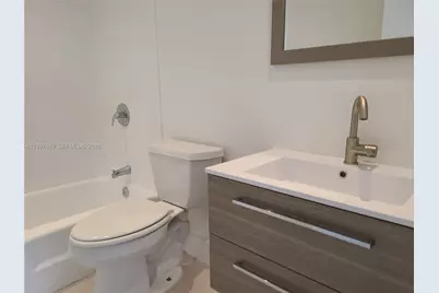 999 Brickell Bay Dr #1207, Miami, FL 33131 - Photo 6