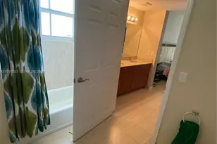 2425 SW 27th Ave, Miami, FL 33145 - Photo 10