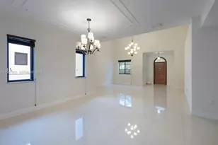 324 SW 30th Rd, Miami, FL 33129 - Photo 2