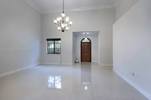 324 SW 30th Rd, Miami, FL 33129 - Photo 8
