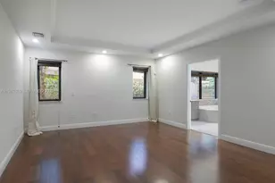324 SW 30th Rd, Miami, FL 33129 - Photo 4
