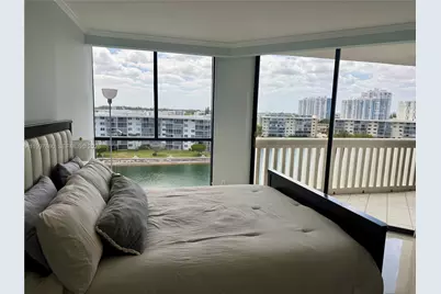 1000 Island Bl #710, Aventura, FL 33160 - Photo 12