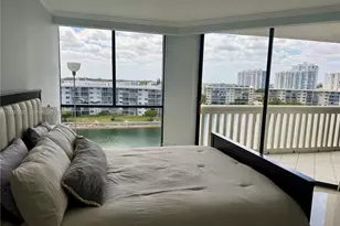 1000 Island Bl, Aventura, FL 33160 - Photo 12