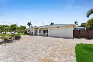 1574 Ricardo, Fort Myers, FL 33901 - Photo 2