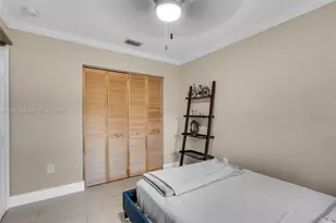 7001 W 35th Ave, Hialeah, FL 33018 - Photo 18