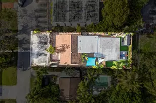 1432 NE 5th Ave, Fort Lauderdale, FL 33304 - Photo 2