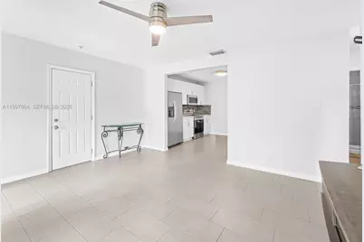 1432 NE 5th Ave, Fort Lauderdale, FL 33304 - Photo 8