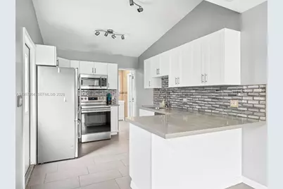 1432 NE 5th Ave, Fort Lauderdale, FL 33304 - Photo 42