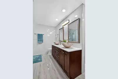 8860 SW 49th Ct, Cooper City, FL 33328 - Photo 26