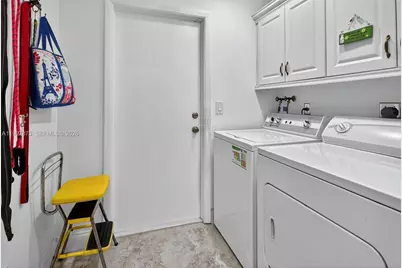 8860 SW 49th Ct, Cooper City, FL 33328 - Photo 40