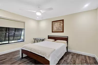 8860 SW 49th Ct, Cooper City, FL 33328 - Photo 34