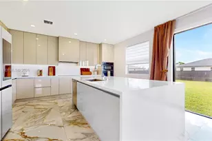 19740 SW 321st St, Homestead, FL 33030 - Photo 8