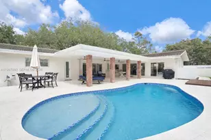 8300 SW 158th St, Palmetto Bay, FL 33157 - Photo 2