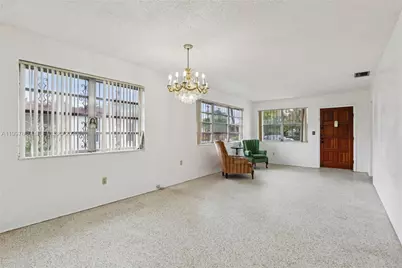 4756 SW 7th St, Miami, FL 33134 - Photo 6