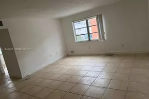 1821 NE 168th St, North Miami Beach, FL 33162 - Photo 4