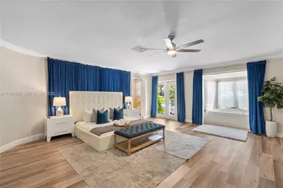 1652 NE 39th St, Oakland Park, FL 33334 - Photo 20