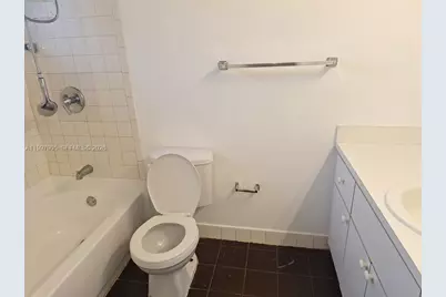 [Address not provided], North Miami, FL 33161 - Photo 18