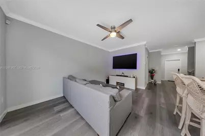 1079 SE 23rd Ter, Homestead, FL 33035 - Photo 10