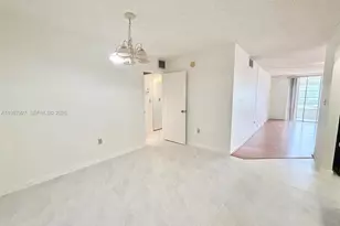 7300 NW 17th St, Plantation, FL 33313 - Photo 2