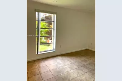 9493 SW 76th St #L4, Miami, FL 33173 - Photo 24