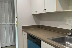 [Address not provided], Miami, FL 33186 - Photo 4