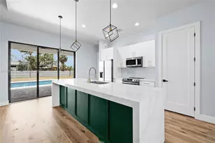 1333 N 4th St, Cape Coral, FL 33993 - Photo 6