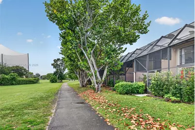 3984 Adra Ave #E-51, Doral, FL 33178 - Photo 32