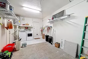 323 Velarde Ave, Coral Gables, FL 33134 - Photo 28