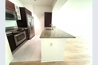 951 Brickell Ave #1103, Miami, FL 33131 - Photo 2