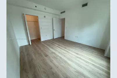 951 Brickell Ave #1103, Miami, FL 33131 - Photo 8