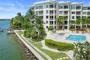 1 Century Ln, Miami Beach, FL 33139 - Photo 2