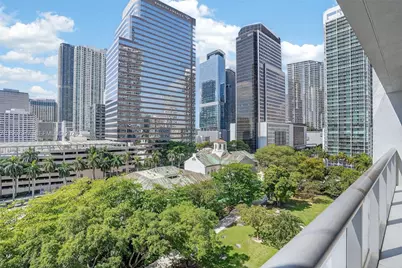495 Brickell Ave #1007, Miami, FL 33131 - Photo 12
