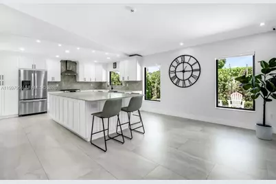 8611 SW 82nd Ter, Miami, FL 33143 - Photo 2