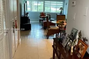 100 Lakeview Dr, Weston, FL 33326 - Photo 12