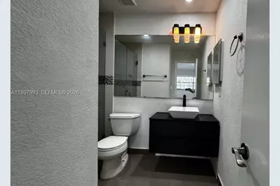 907 NE 199th St #204, Miami, FL 33179 - Photo 12