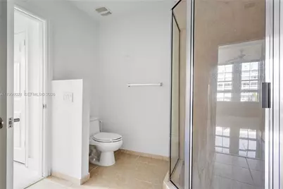 3001 NE 185th St #411, Aventura, FL 33180 - Photo 18