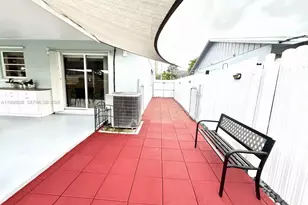 1361 N Fieldlark Ln, Homestead, FL 33035 - Photo 18