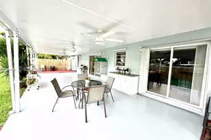 1361 N Fieldlark Ln, Homestead, FL 33035 - Photo 22