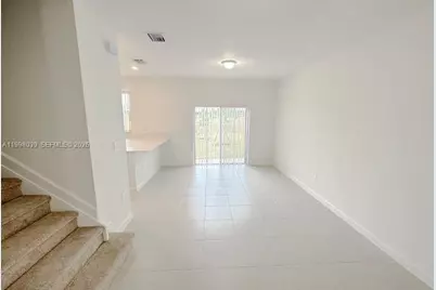 12432 NW 23rd Ct, Miami, FL 33167 - Photo 10