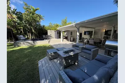 1205 NE 17th Ter, Fort Lauderdale, FL 33304 - Photo 32