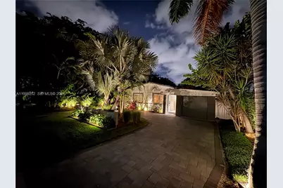 1205 NE 17th Ter, Fort Lauderdale, FL 33304 - Photo 4