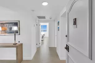 500 Bayview Dr, Sunny Isles Beach, FL 33160 - Photo 4