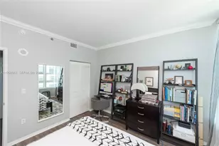 950 Brickell Bay Dr, Miami, FL 33131 - Photo 12