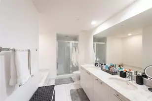 950 Brickell Bay Dr, Miami, FL 33131 - Photo 18
