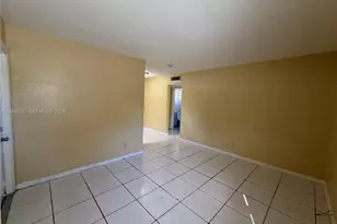 2534 NW 139th St, Opa Locka, FL 33054 - Photo 2