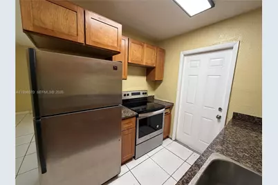 2534 NW 139th St #2, Opa Locka, FL 33054 - Photo 6